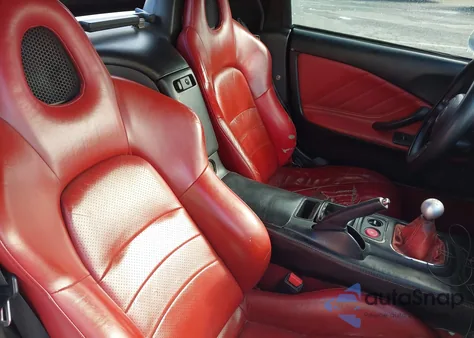 2000 Honda S2000 z USA, uszkodzony, nr VIN JHMAP1146YT004909